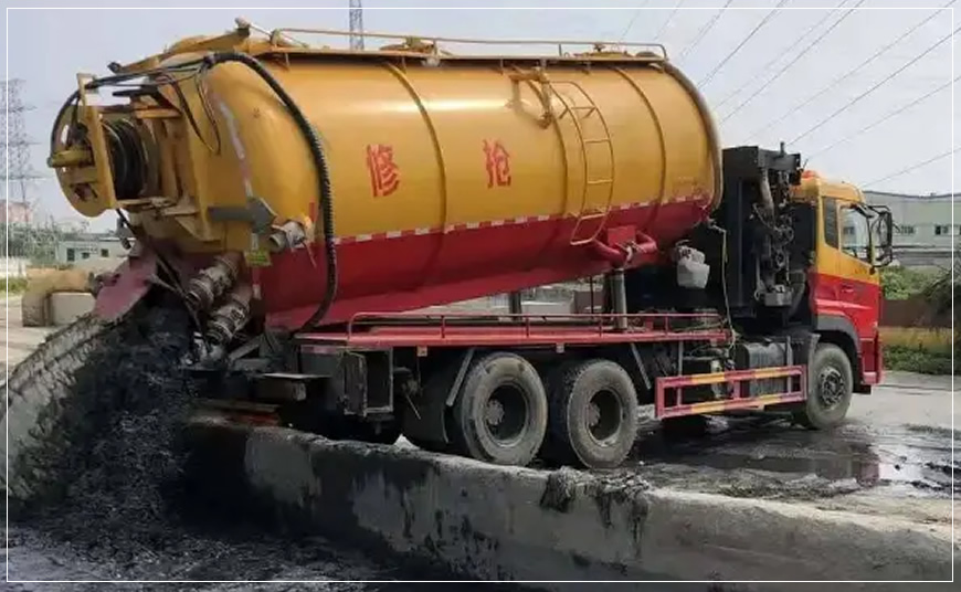 洪山沉淀池清理案例